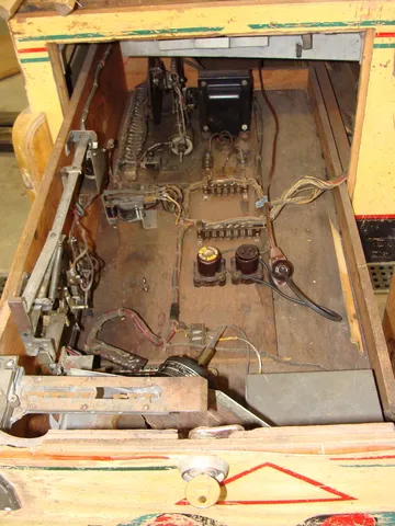 Inside Cabinet*