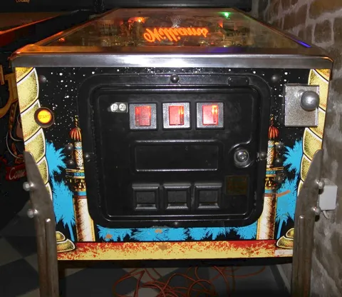 Cabinet - Front