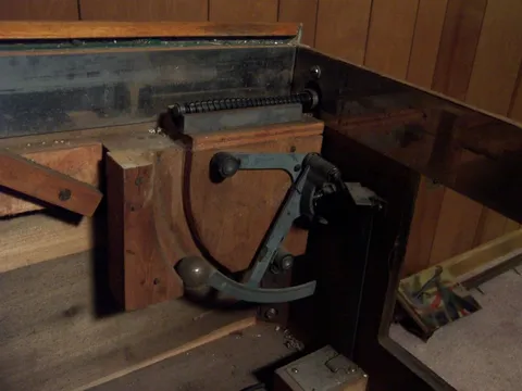 Ball Lift Mechanism