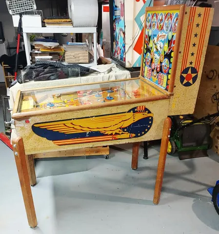 Cabinet - Right (with retrofit flipper buttons)
