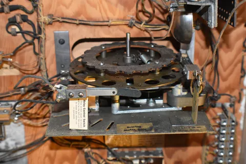 Inside Backbox - Detail