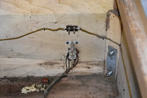 Inside Cabinet (with retrofit flipper wiring)