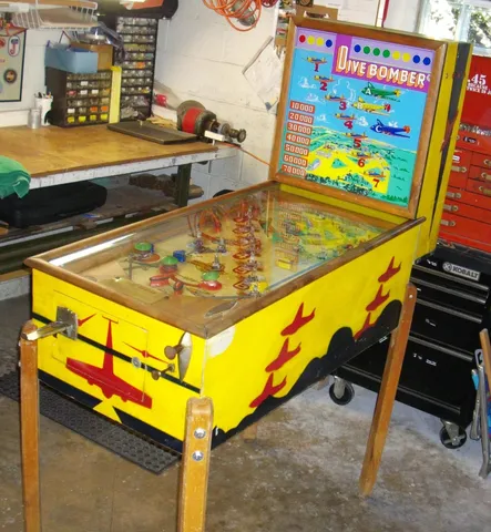Cabinet - Right