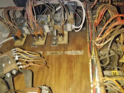 Three Coin Chute Relays - Germany