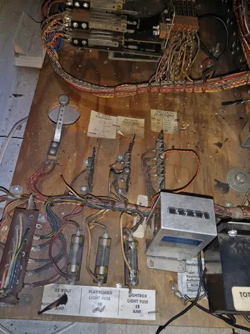 Three Coin Chute Adjustments - Germany