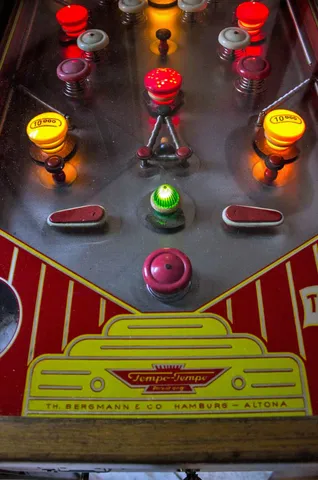 Illuminated Lower Playfield