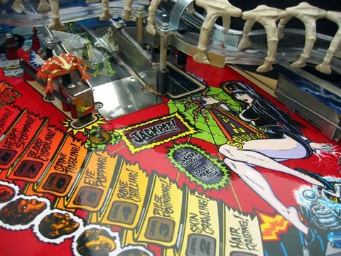 Playfield - Detail