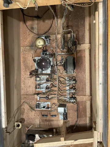 Inside Cabinet