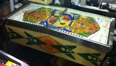 Cabinet*
