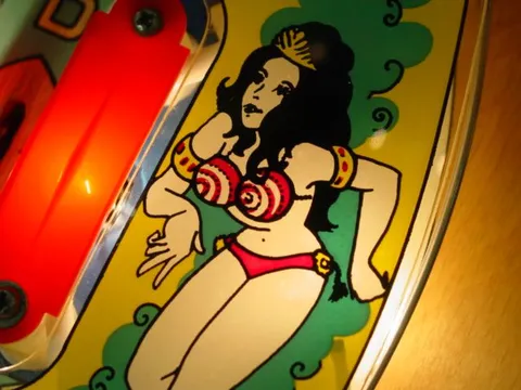 Playfield - Detail
