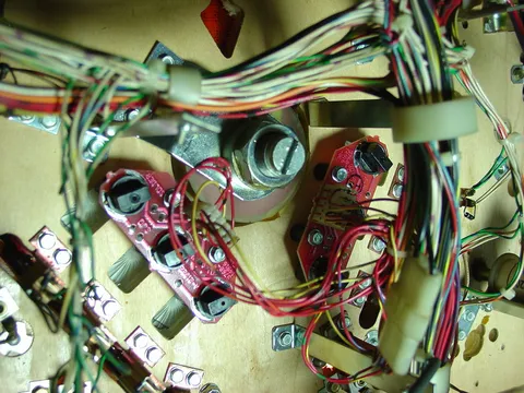 Prototype Playfield Crane Magnet*