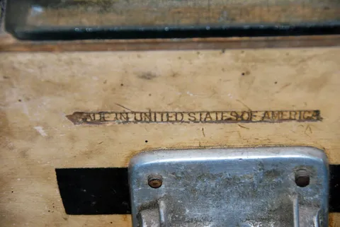 Cabinet - Detail*