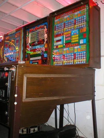 Cabinet - Right