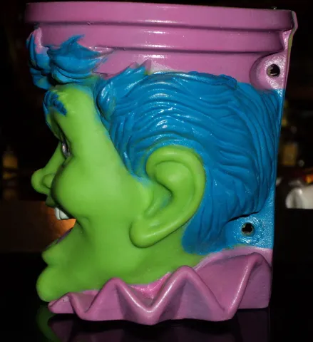 Sample Version Ringmaster - Right Side*