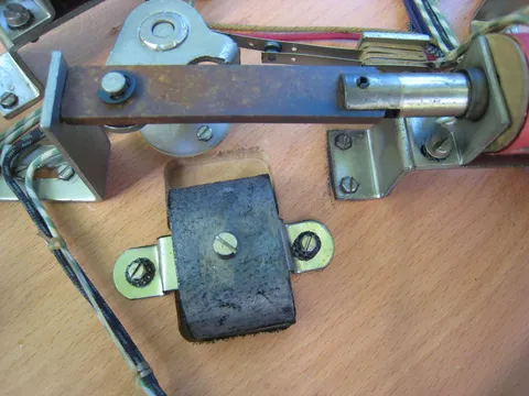Under Playfield Magnet*