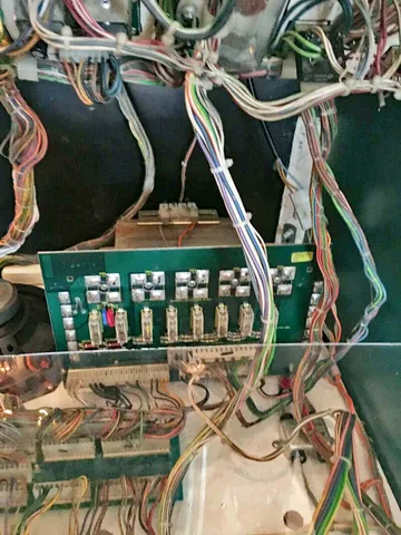 Inside Cabinet - Detail