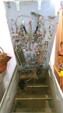 Inside Cabinet