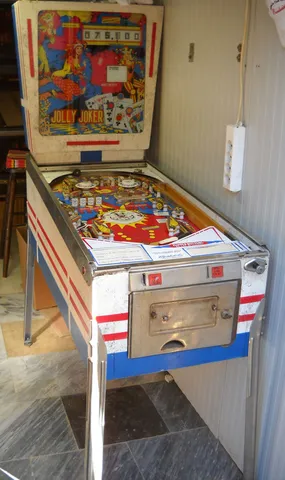 Cabinet - Full View