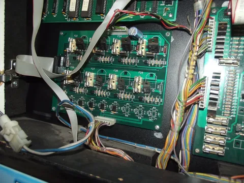 Auxiliary Driver Board - F25 Equipped*