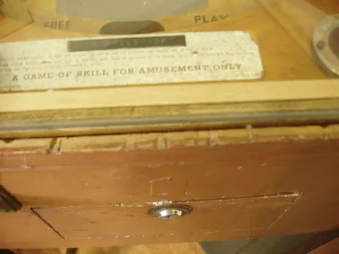 Cabinet - Detail*