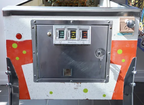 Sample Game - Cabinet - Front*