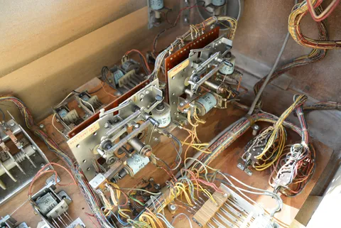 Sample Game - Inside Cabinet - Rear*