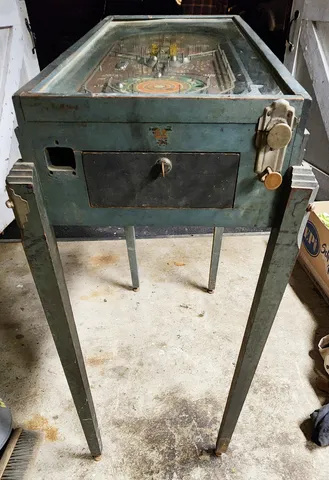Cabinet - Front