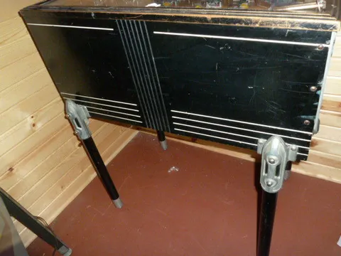 Cabinet - Left