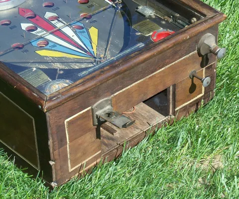 Cabinet - Front*