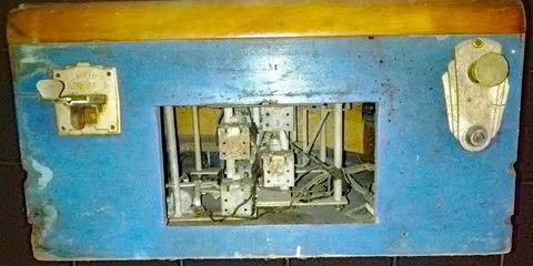 Cabinet - Front