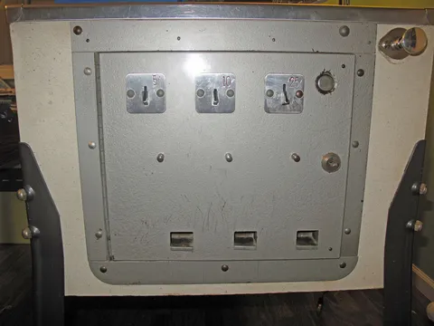 Cabinet - Front