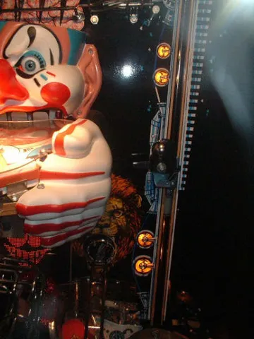 Ball Lift To Clown Level