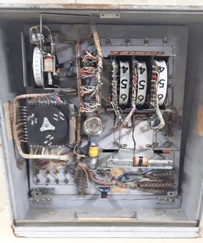Inside Backbox