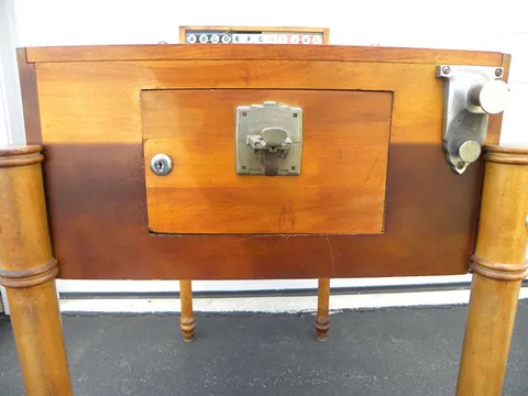 Cabinet - Front