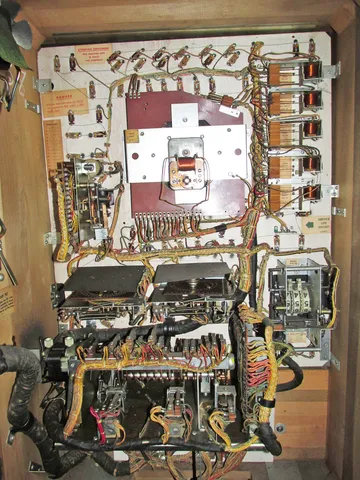 Inside Cabinet