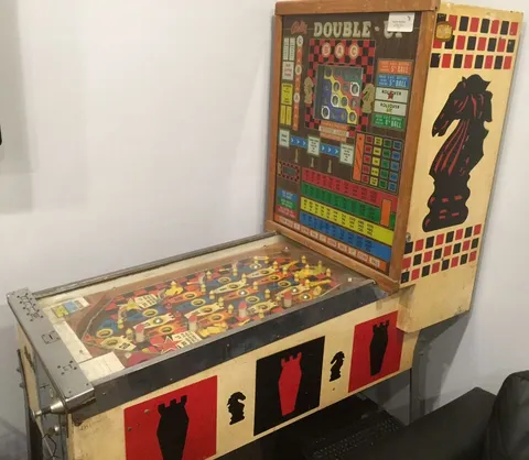Cabinet - Right*