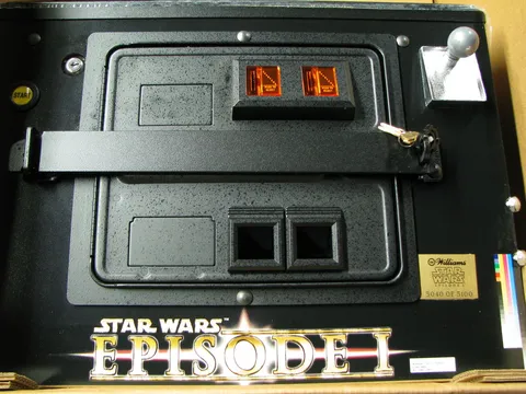 Later Production Game - Cabinet Front*