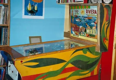 Cabinet - Right