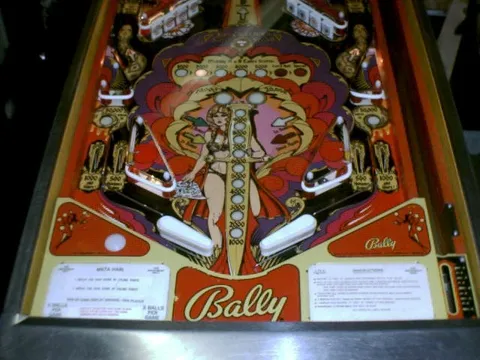 Plastic Playfield, Lower