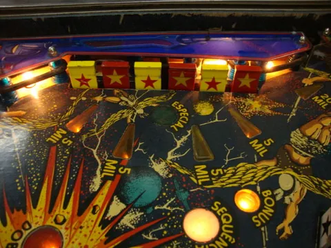 Playfield - Detail