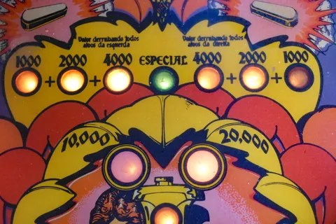 Illuminated Playfield - Detail