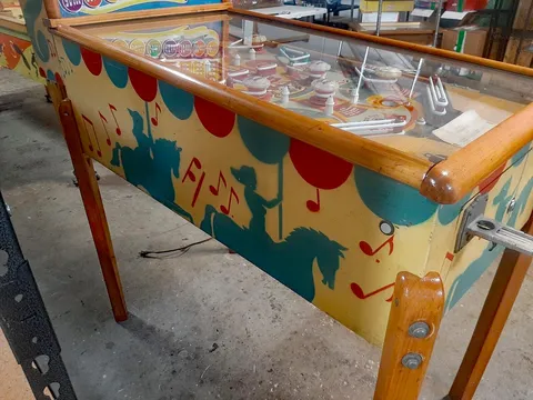 Cabinet - Left (with retrofit flipper button)*