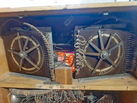 Inside Upper Backbox