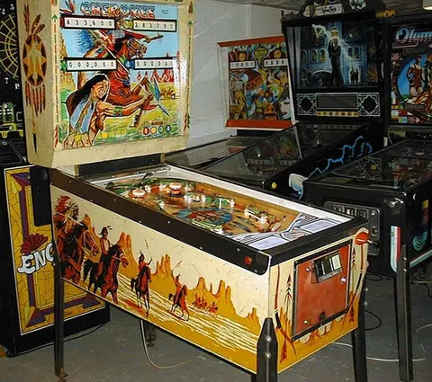 Cabinet - Left