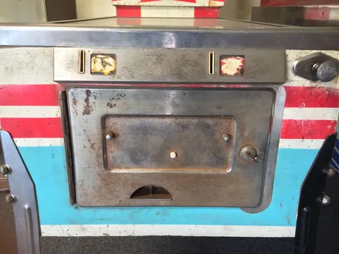 Cabinet - Front