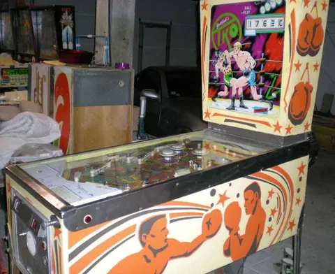 Cabinet - Right*