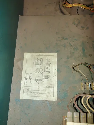 Inside Cabinet - Detail