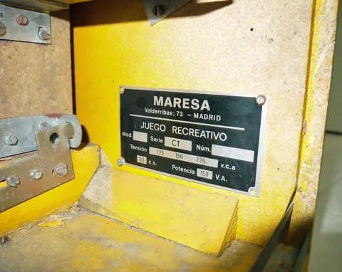 Manufacturer Plate