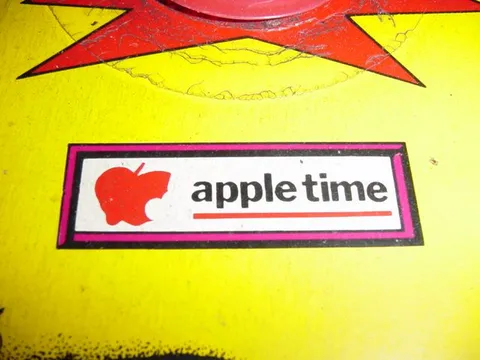 Manufacturer's Logo