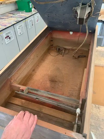 Inside Cabinet